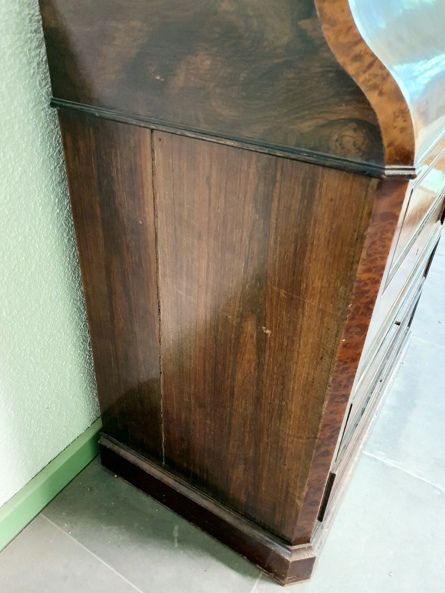Ancienne commode lavabo en ronce de noyer et marbre blanc – XIXe siècl
