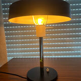 Desk lamp