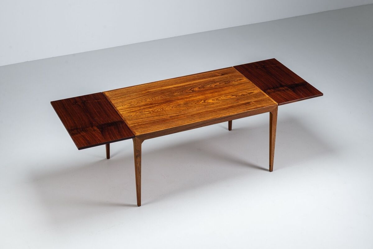 Kai Winding dining table in rosewood Poul Hundevad Denmark 1960