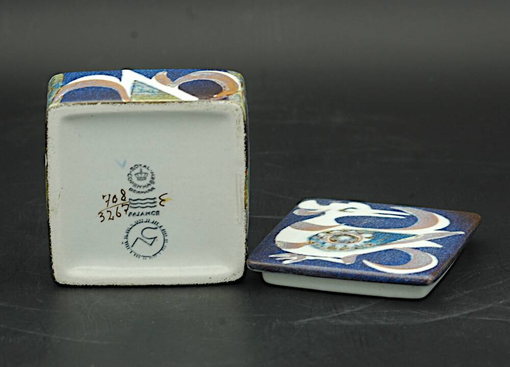 Glazed earthenware box signed nils thorsson / 1960-1970 / perfect condition