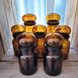 Amber pots
