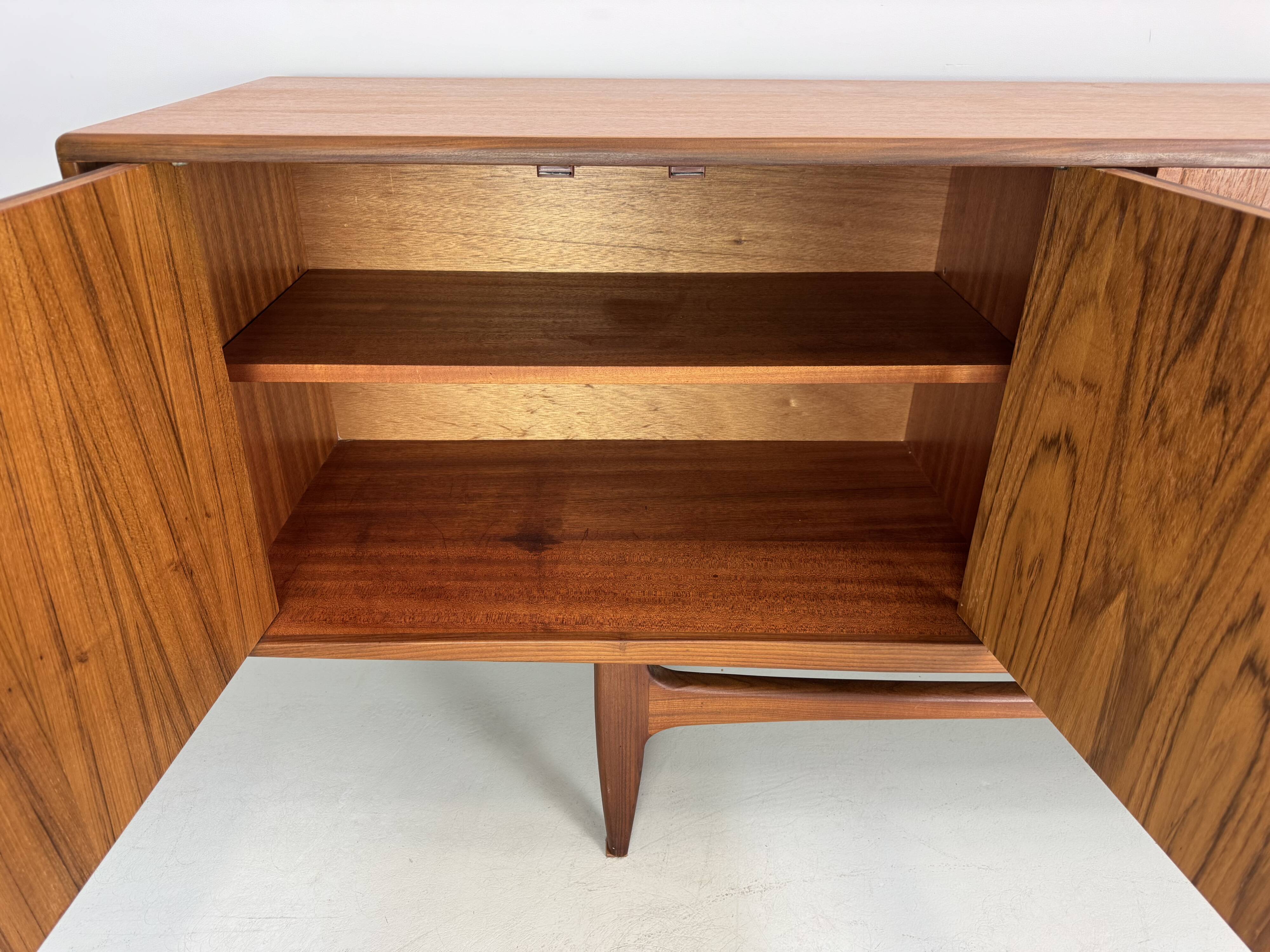 Vintage "Fresco" dressoir van G-Plan