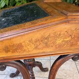 Davenport desk in marquetry walnut, Victorian period.
