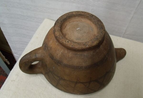 Poterie berbére kabyle ancienne broc à anse