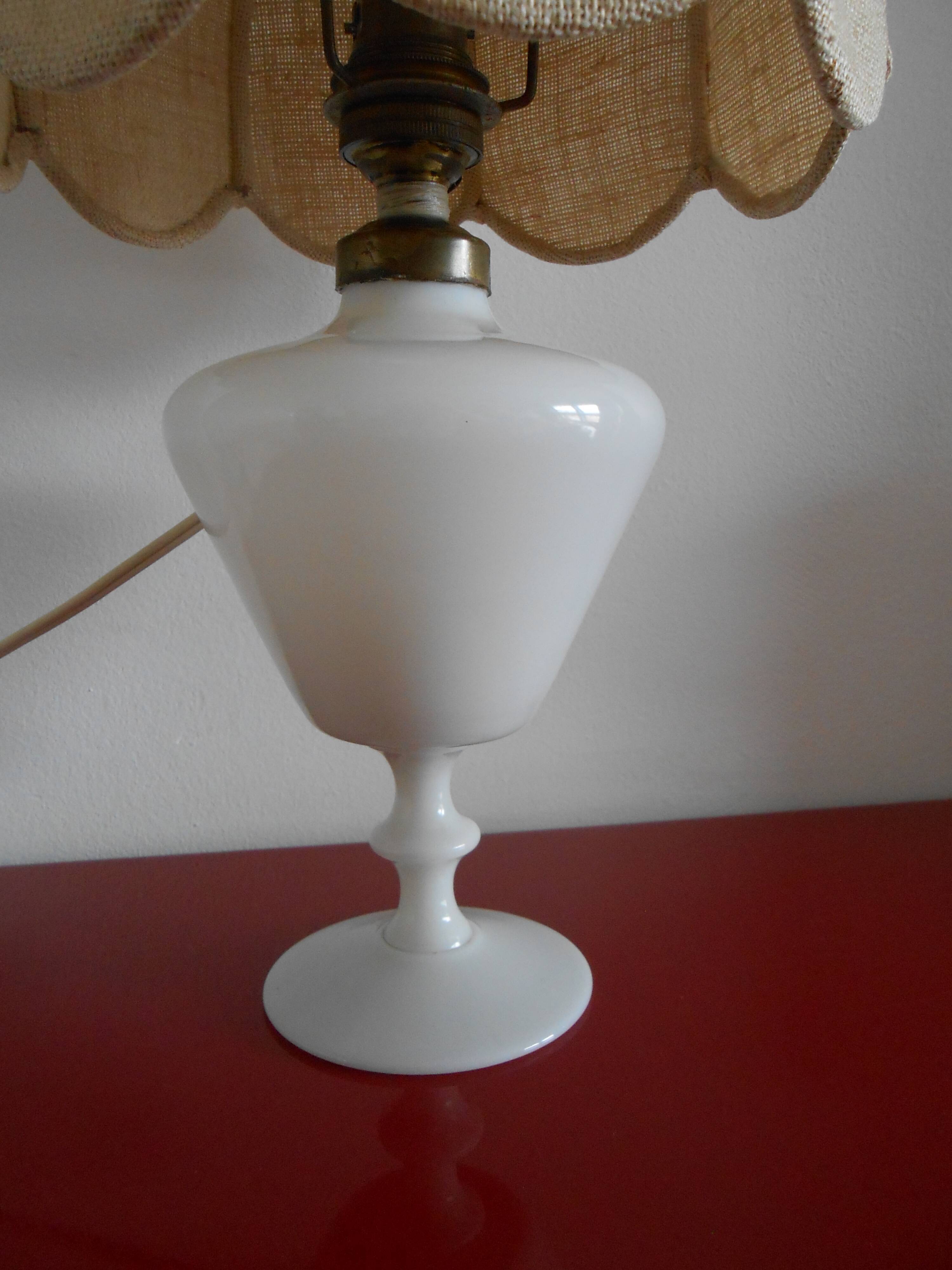 Bedside lamp porcelain and burlap