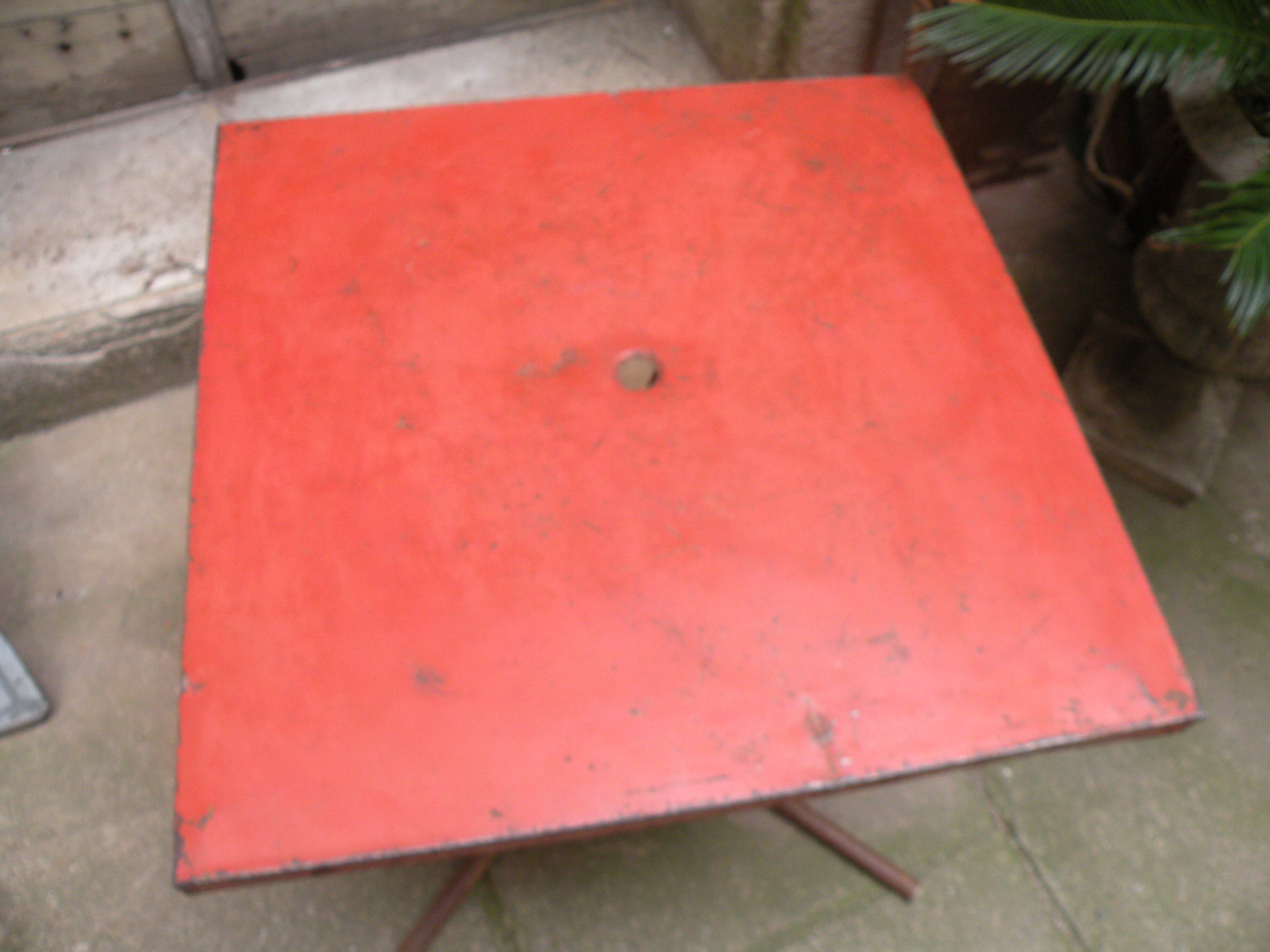 Table de bistrot, restaurant carré en métal année 1950,1960