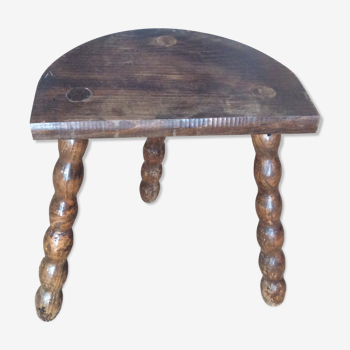 Tabouret tripode