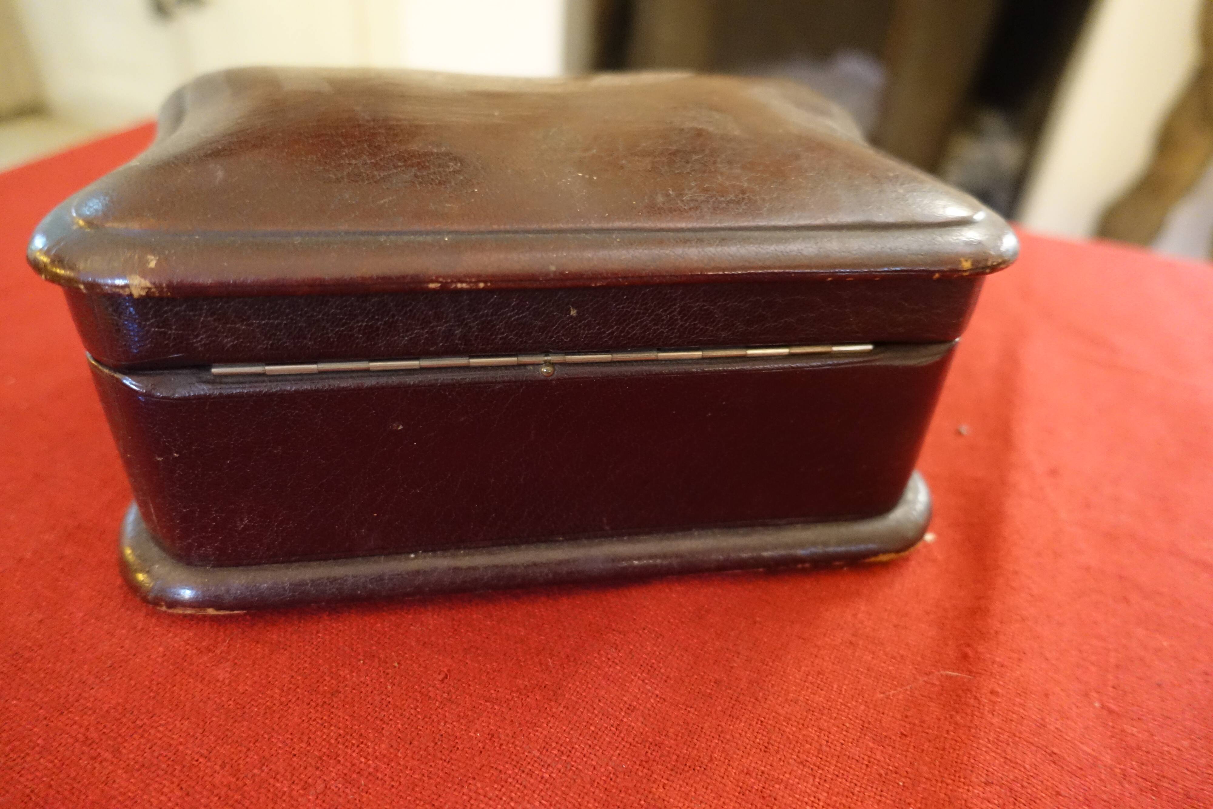 jewelry box / sewing quilted leather silk