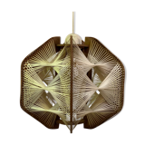Scandinavian suspension in stretched wires