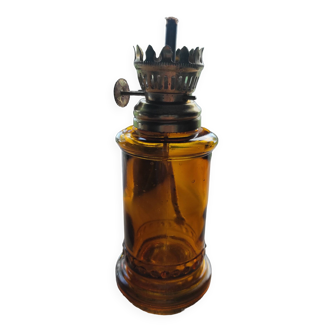 Petite lampe à pétrole / huile en verre orange vintage