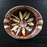 Ashtray flamed floral decoration