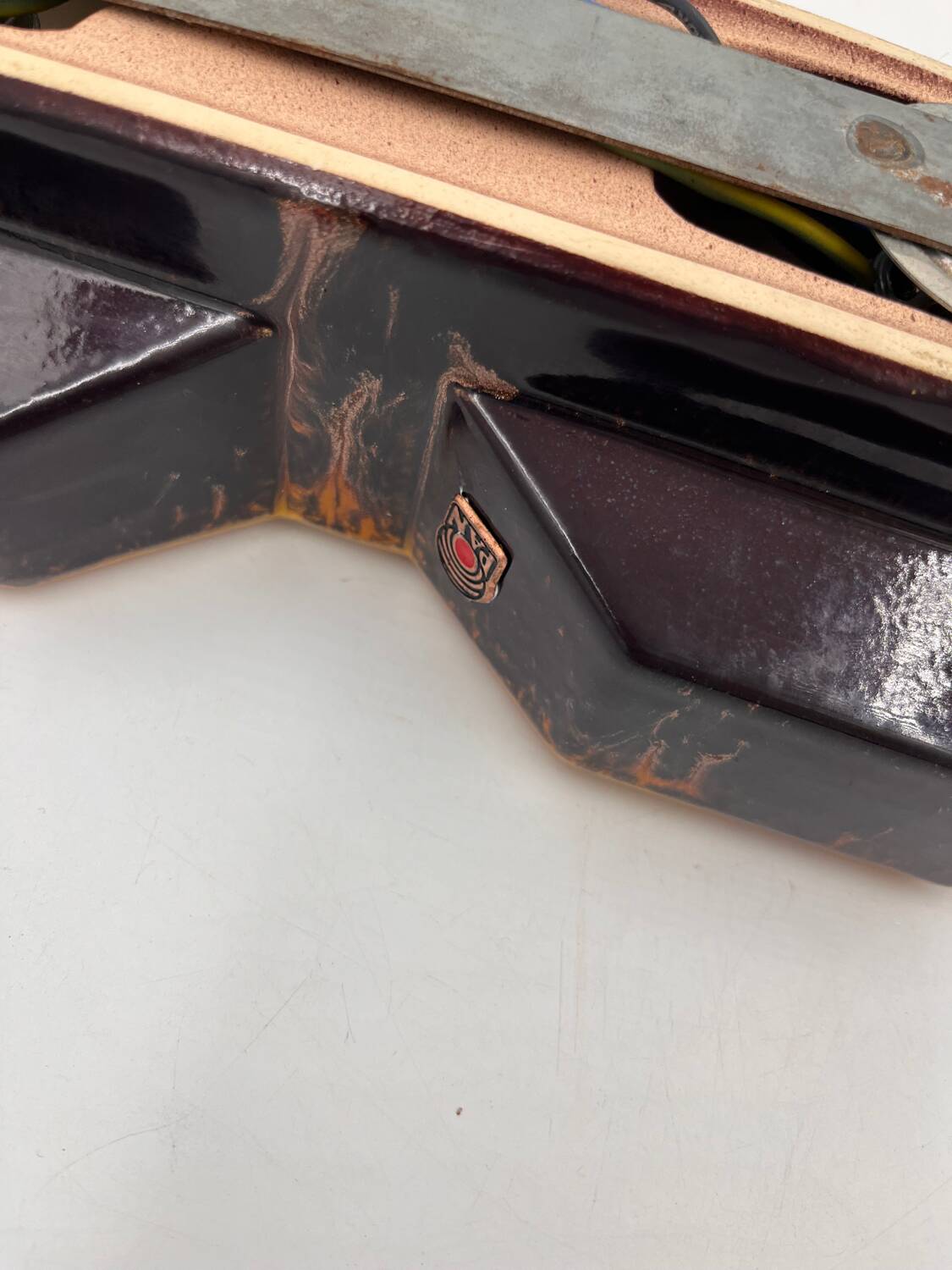 Pan ceramic wall light