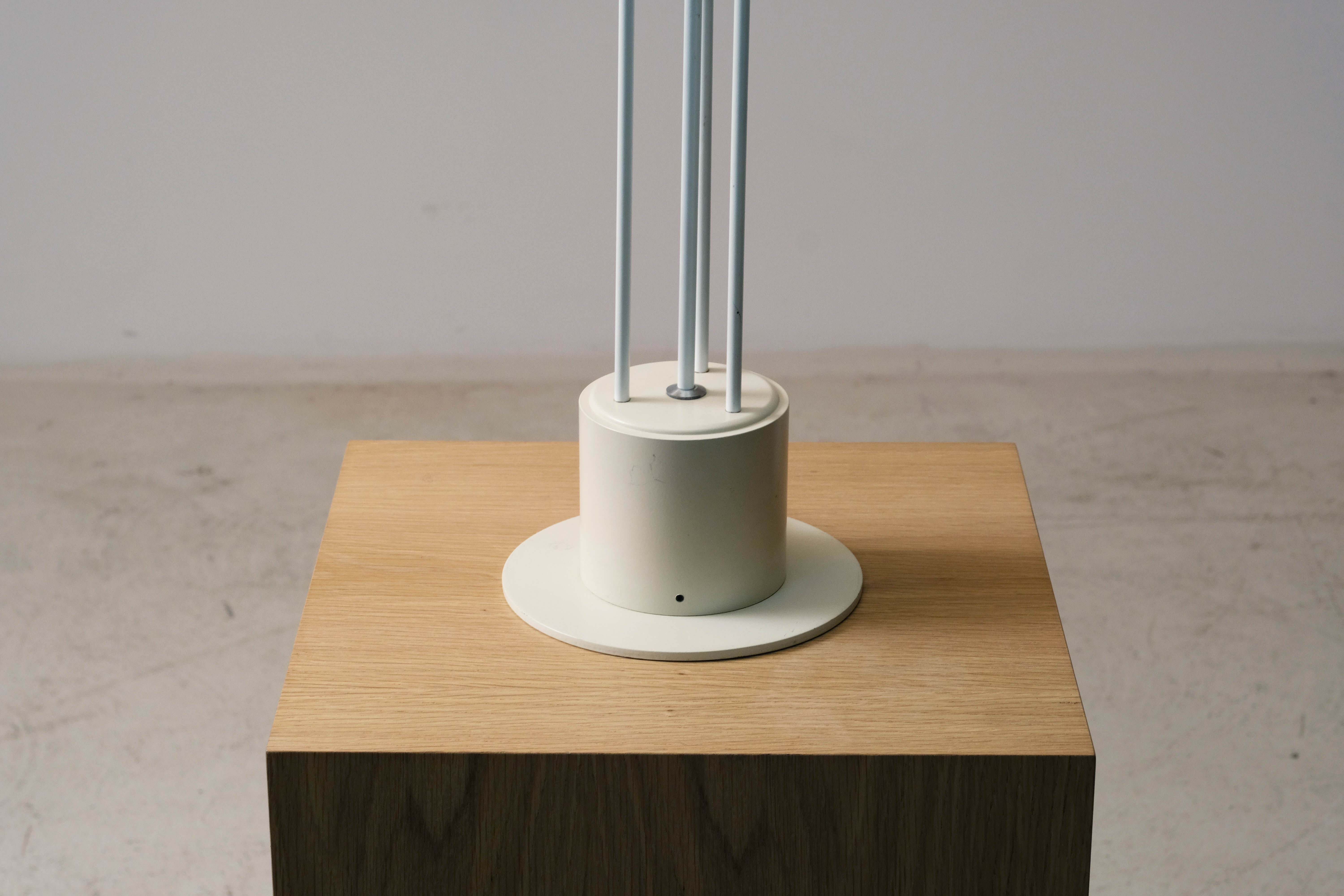 フロアスタンド Vintage 3Line Lamp byBenny Frandsen,1980 フロアスタンド Vintage 3Line Lamp byBenny Frandsen,1980 Vintage