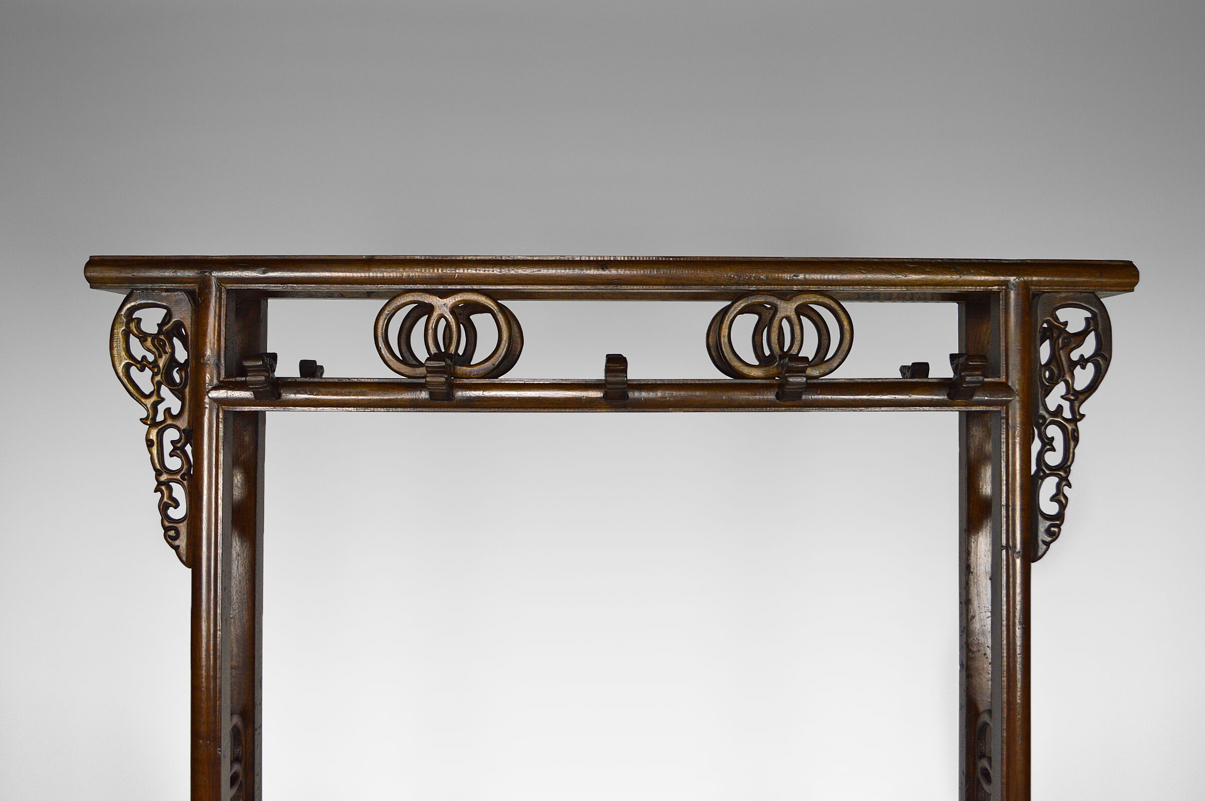 Wardrobe with Asian coat made of wood carved with dragons