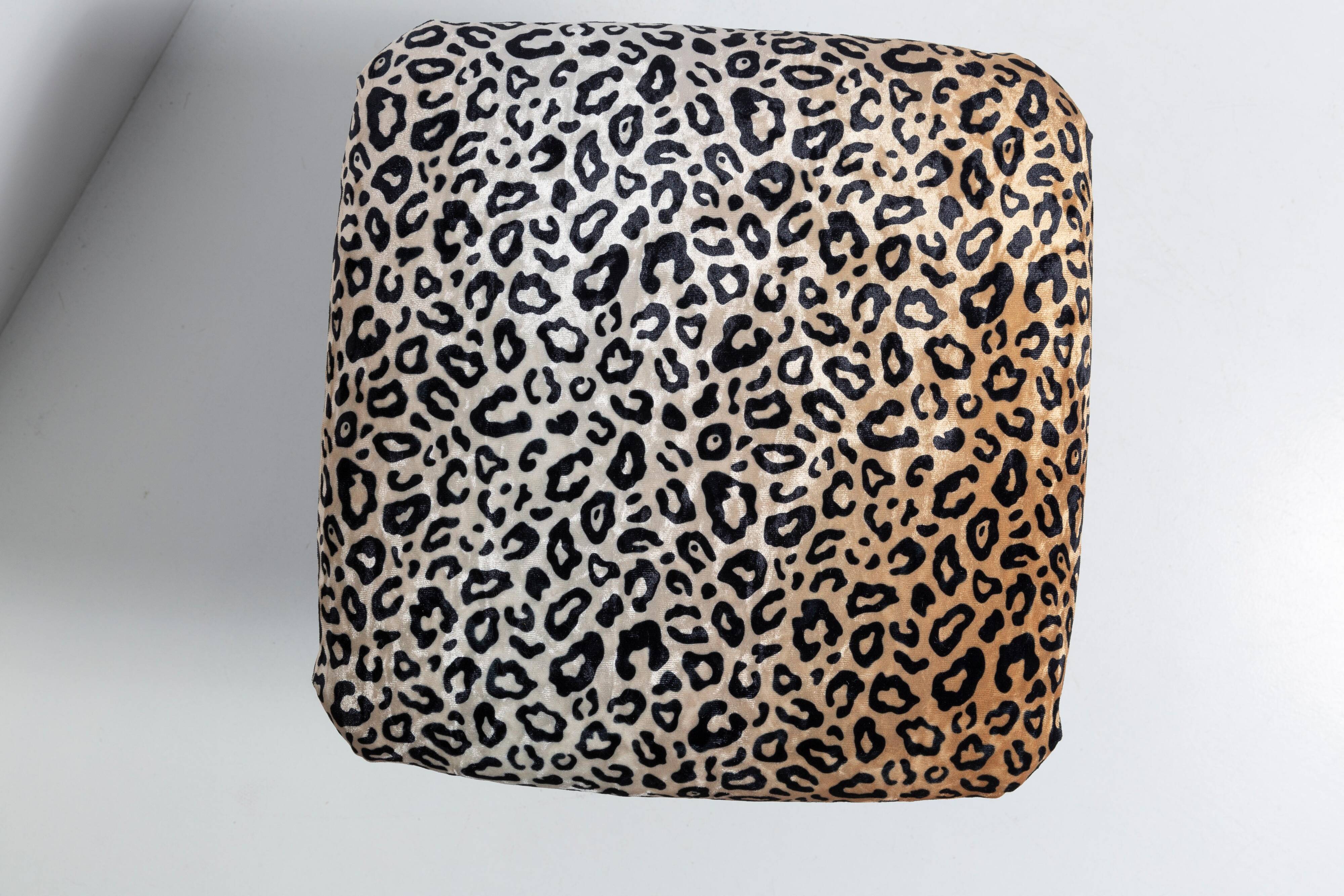 Vintage leopard velvet stool from the 20th century, Europe, 1960s