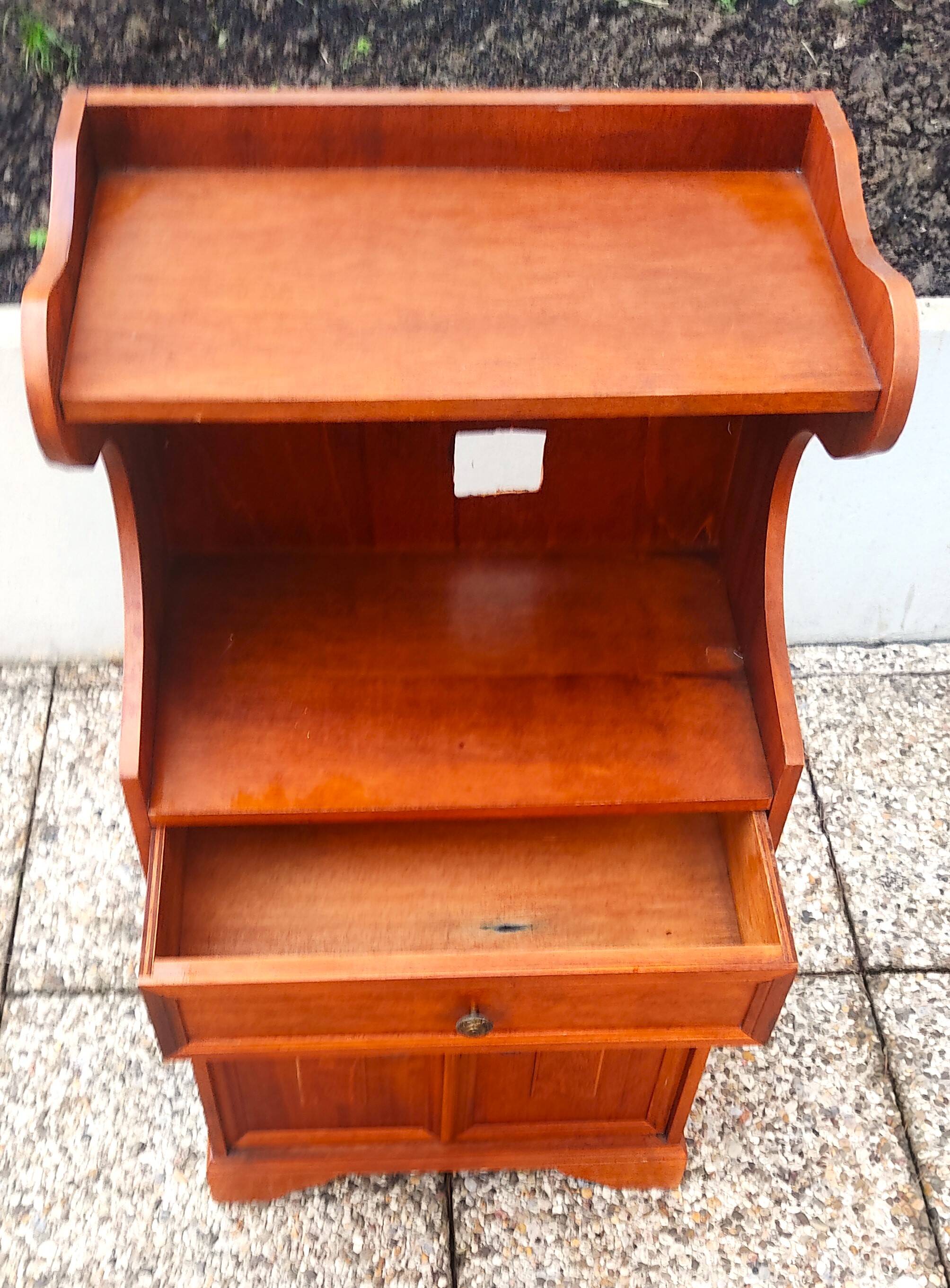 Cherry wood bedside table, Louis-Philippe style