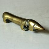 Brass dog paperweight, vintage from the 1970s