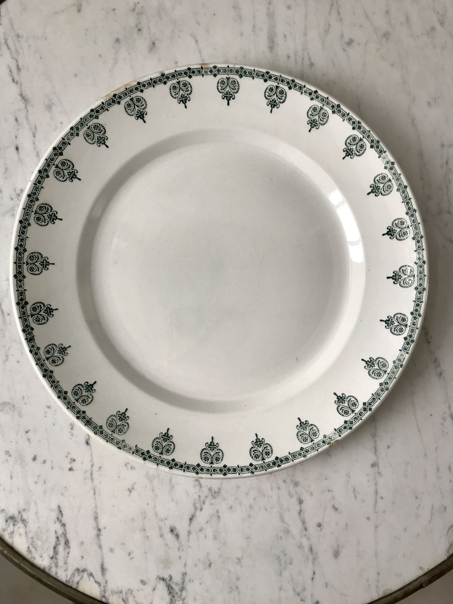 Plat rond Terre de Fer Saint-Amand fin XIXème