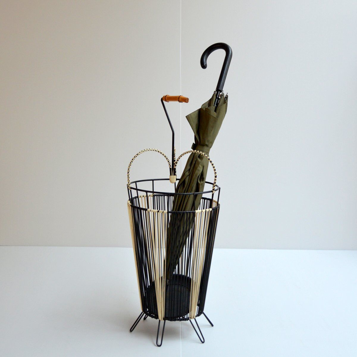 Vintage scoubidou umbrella holder 1950s