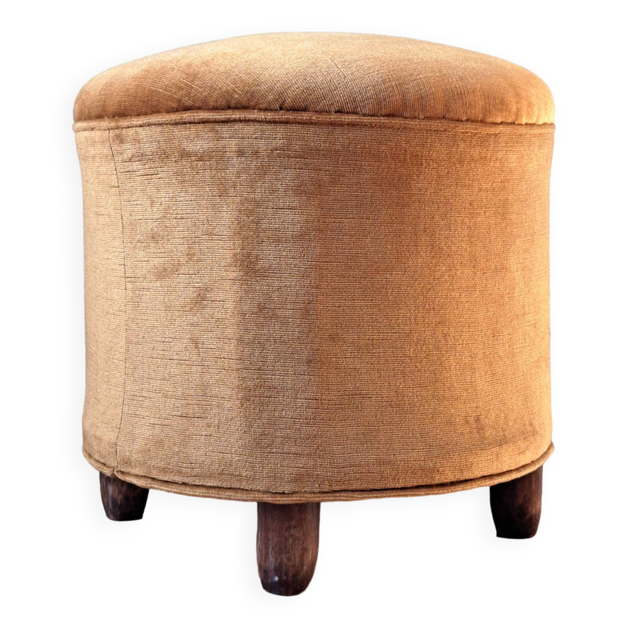 Golden velvet pouf