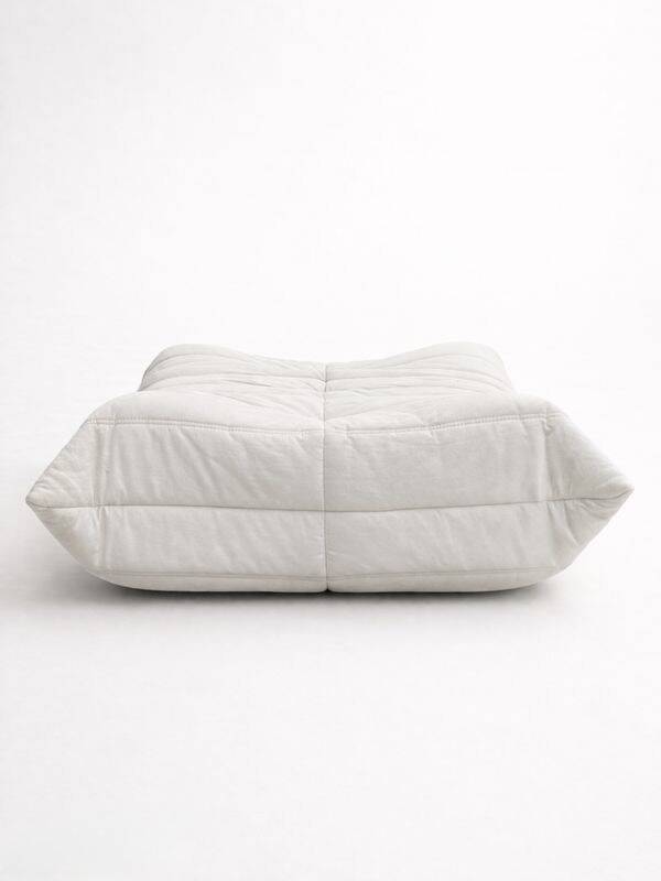Vintage Togo pouf ottoman - Ligne Roset