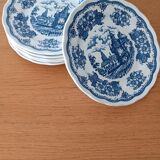 Set of six dessert plates
