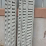 2 shutters with fixed louvers