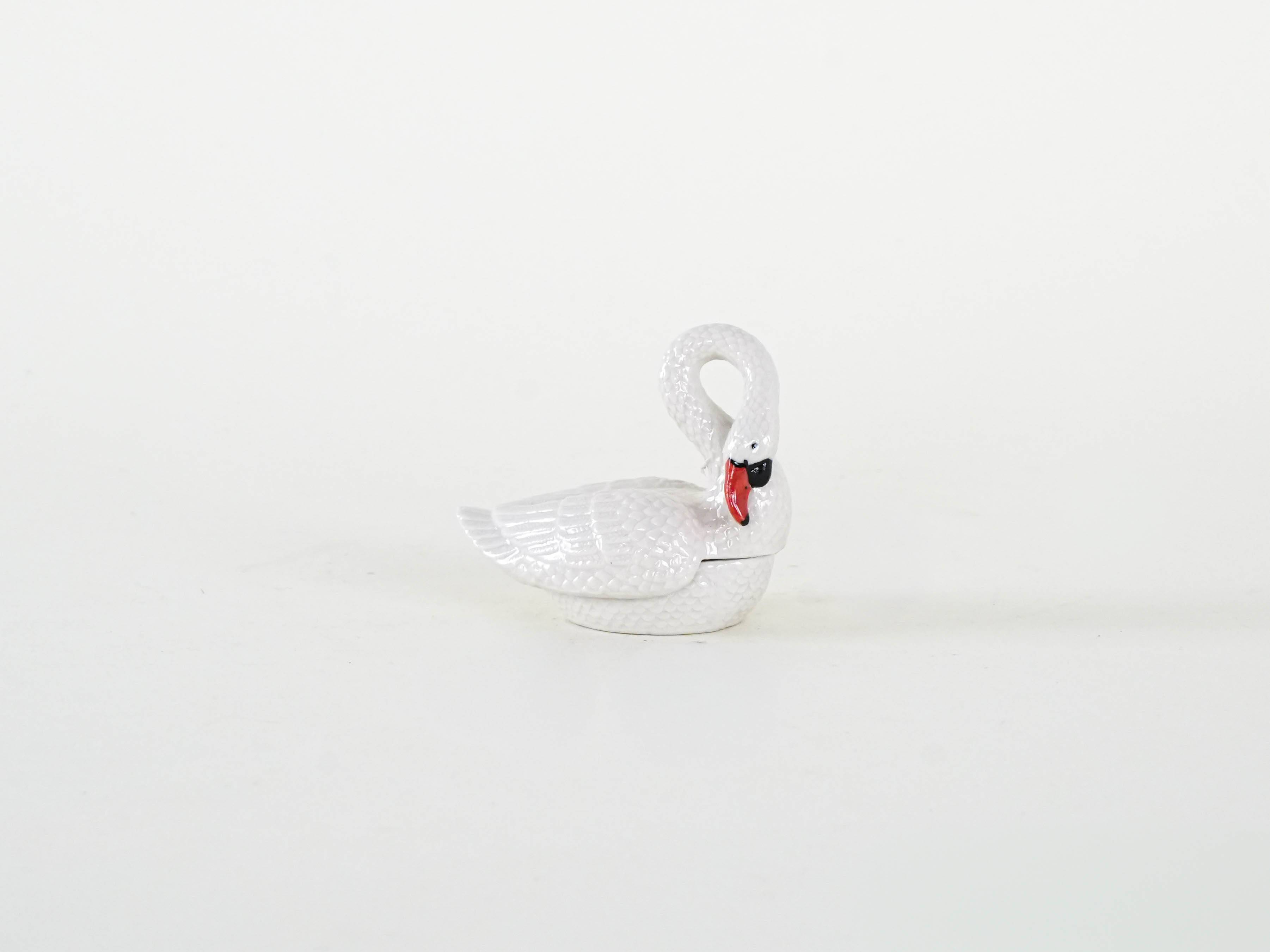 Porcelain swan box, 1960s, made in Europe