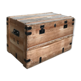 Louis Carré travel trunk
