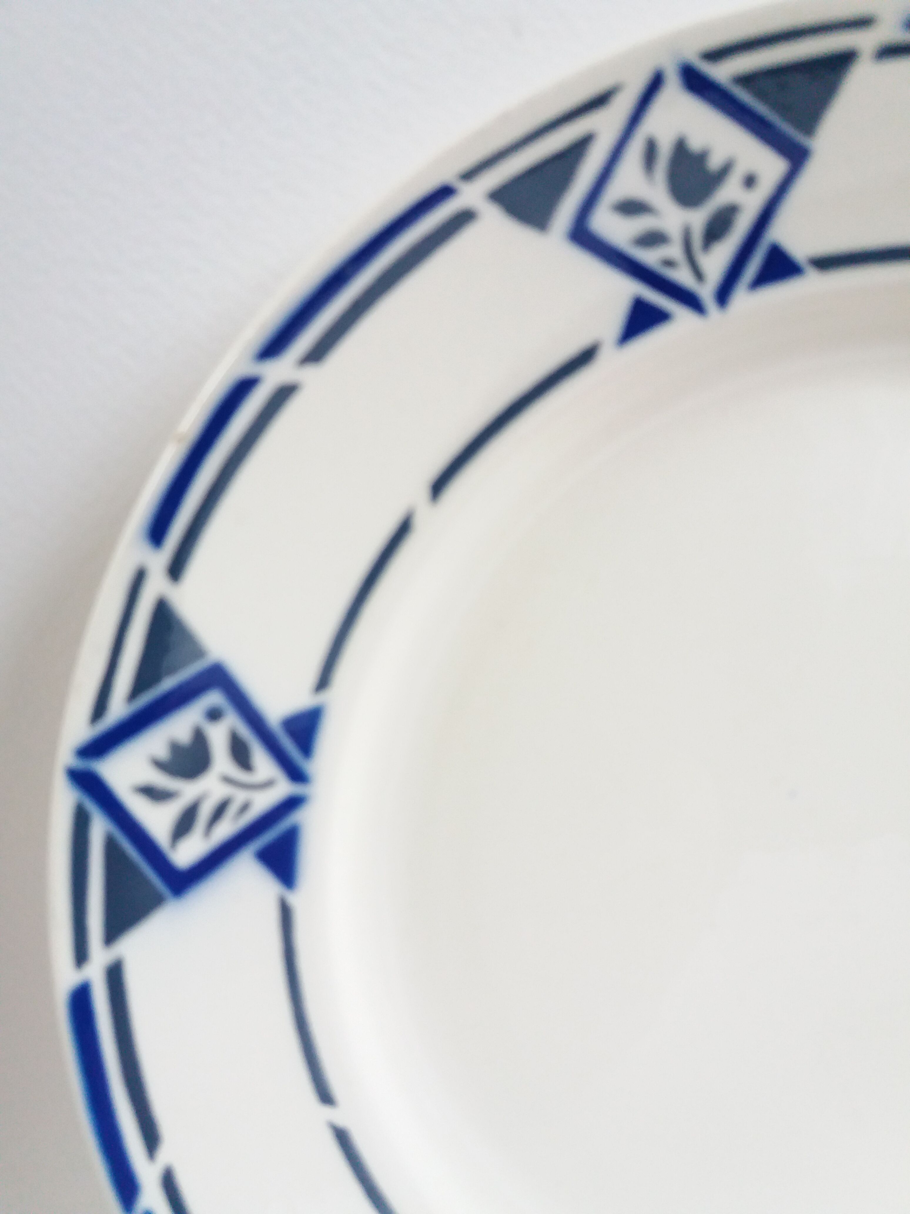 6 Art Deco flat plates