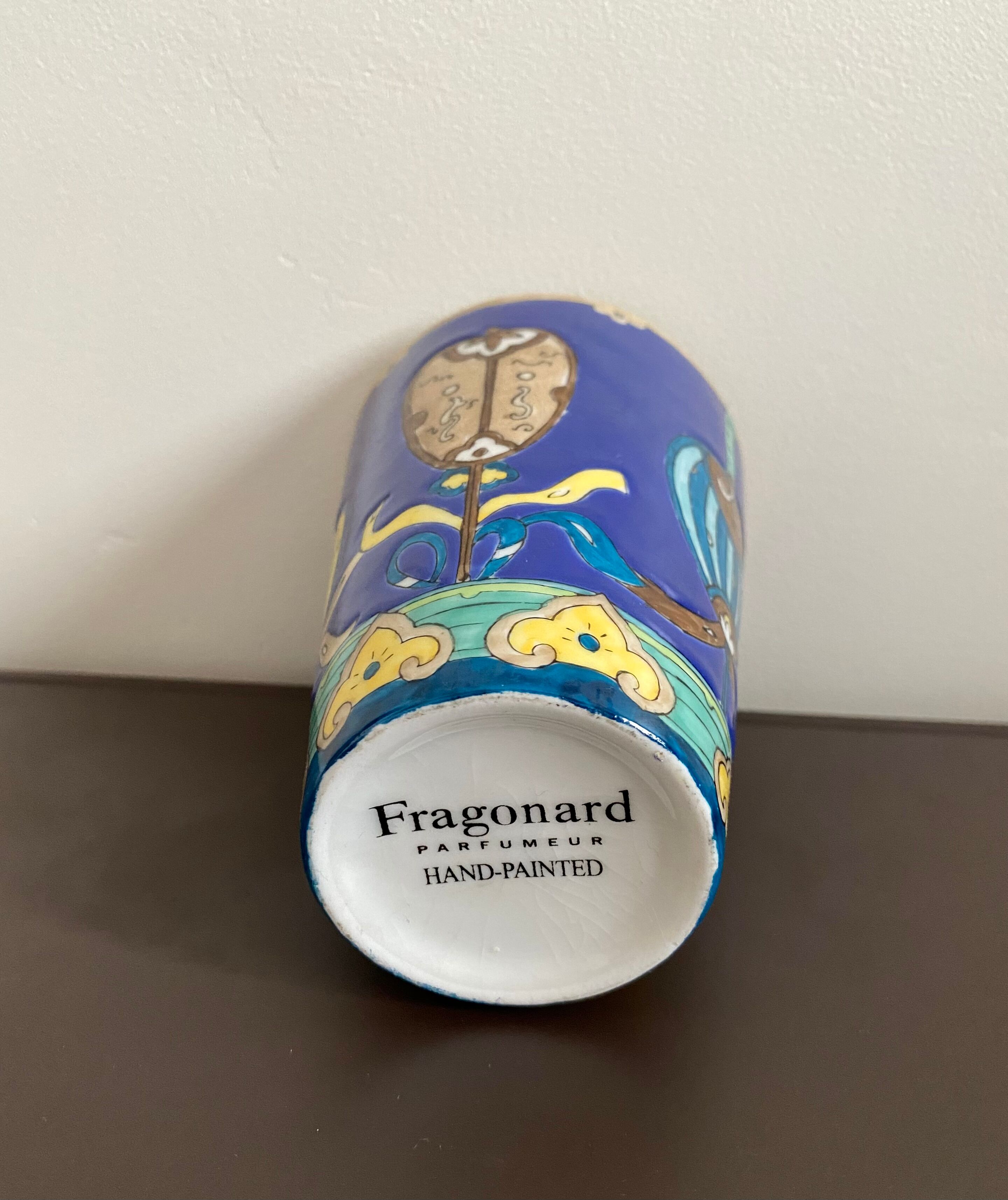 Hand-painted ceramic Fragonard vase