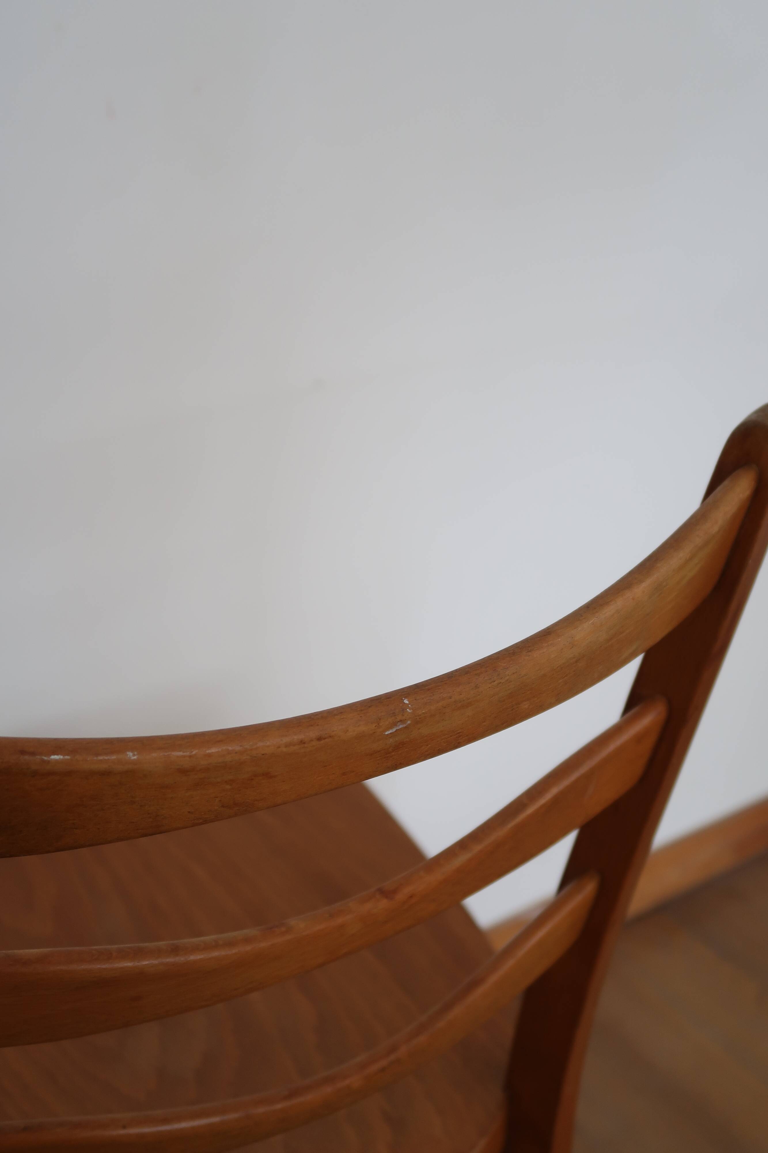Paire de chaises bistrot scandinaves