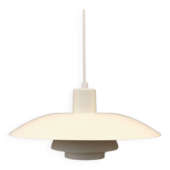 Older ph 4/3 hanging lamp, in white, with original orange suspension disk.