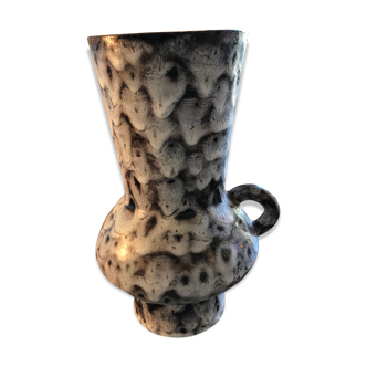 Ceramic vase