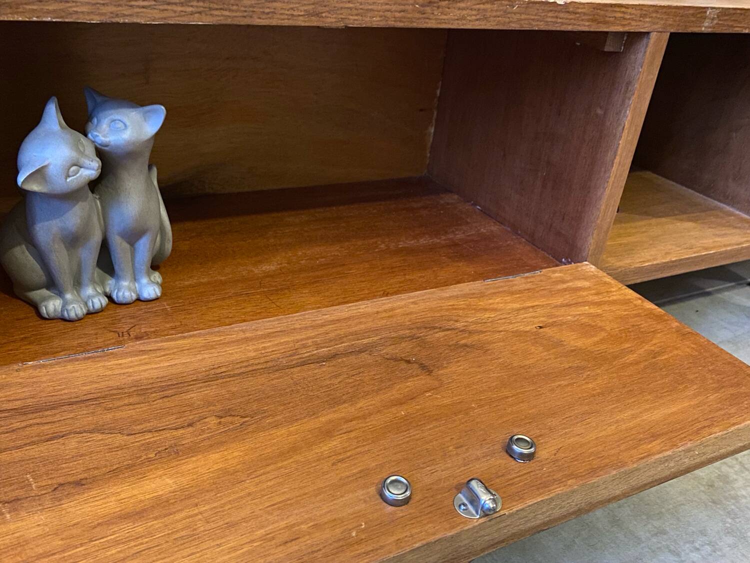 Vintage sideboard from the 60s (shallow)
