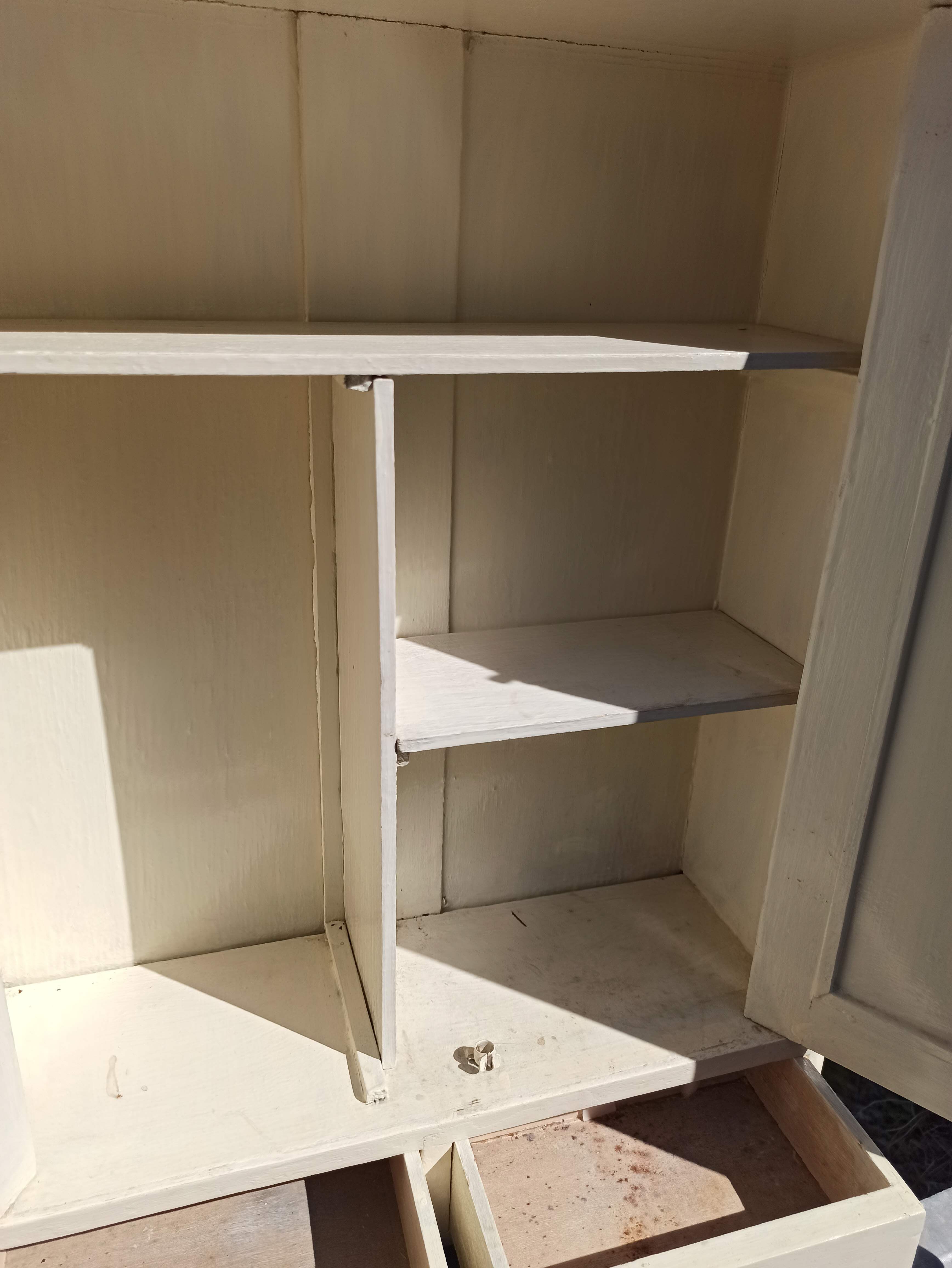 Medicine cabinet