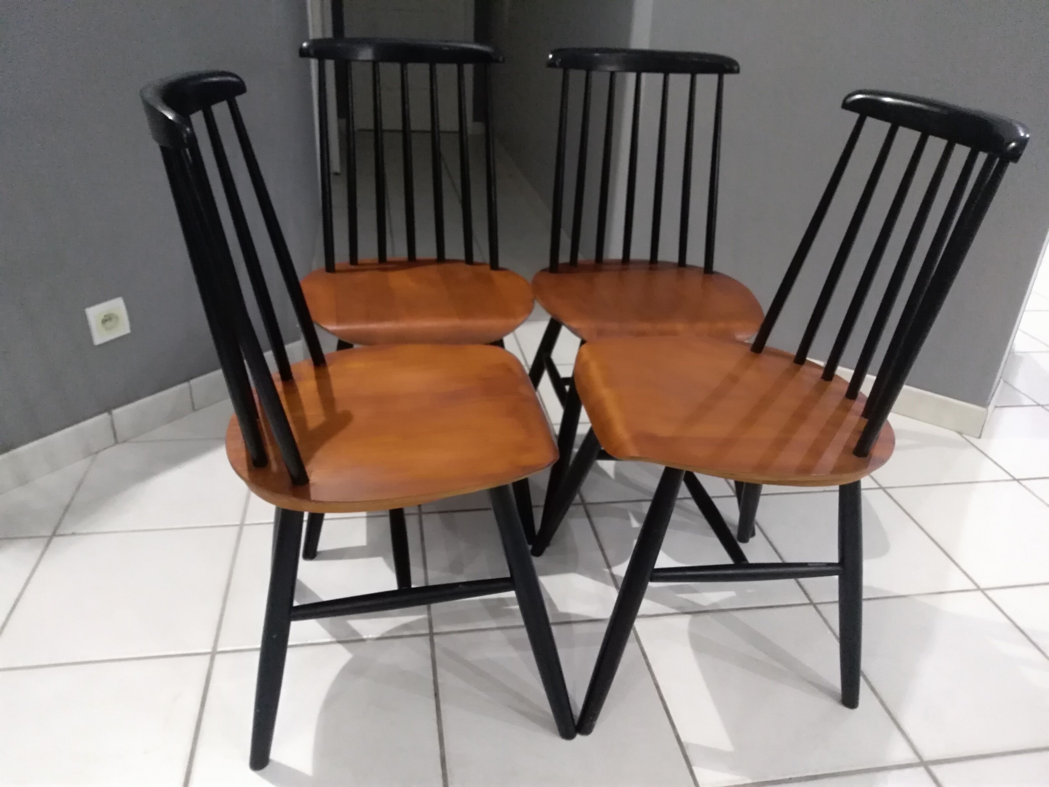 Set of 4 Fanett chairs by IImari Tapiovaara 1960
