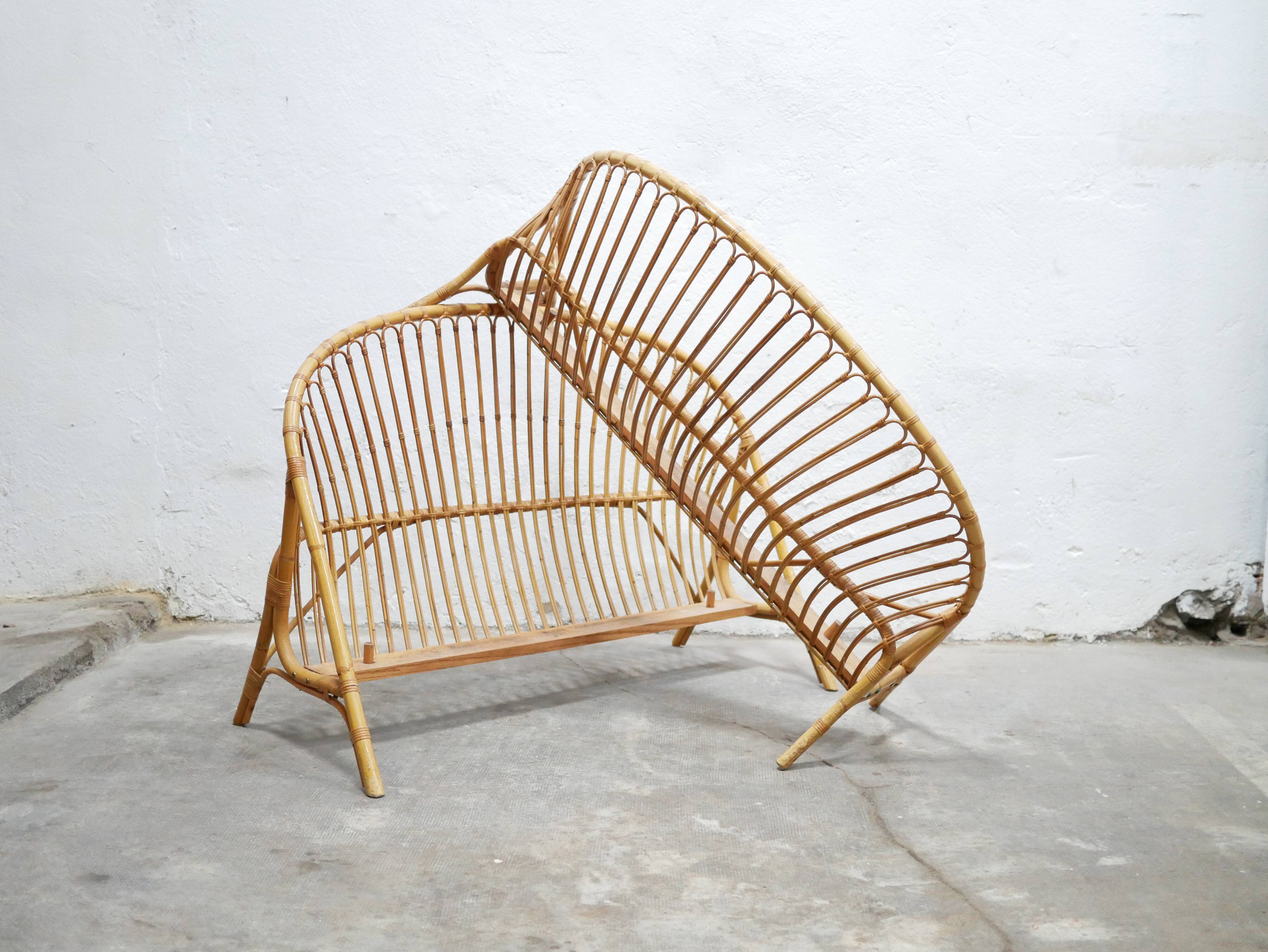 Vintage rattan basket bed 190cm x 120cm