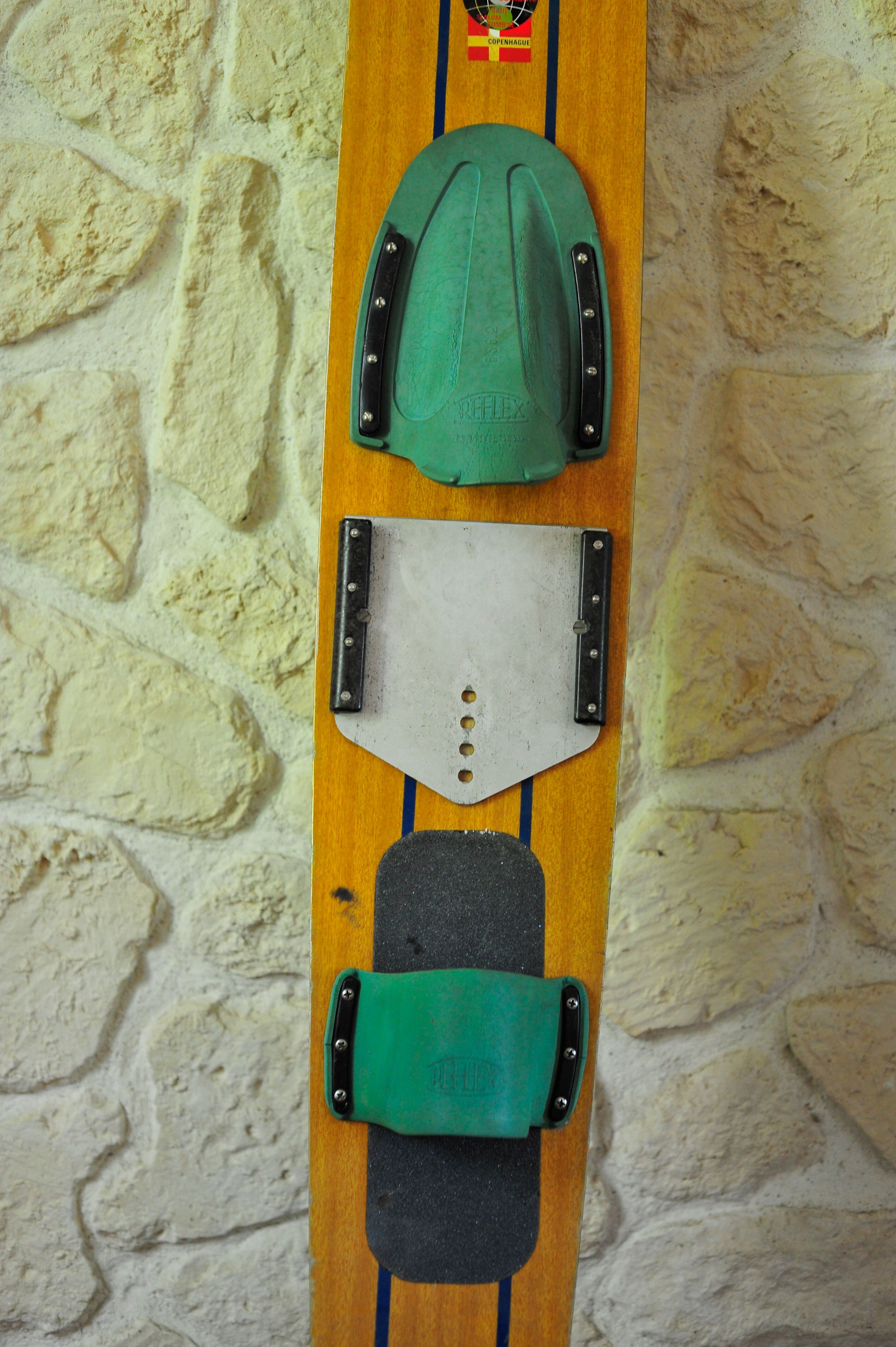 Vintage Reflex water skiing from the 60s_ Monoski
