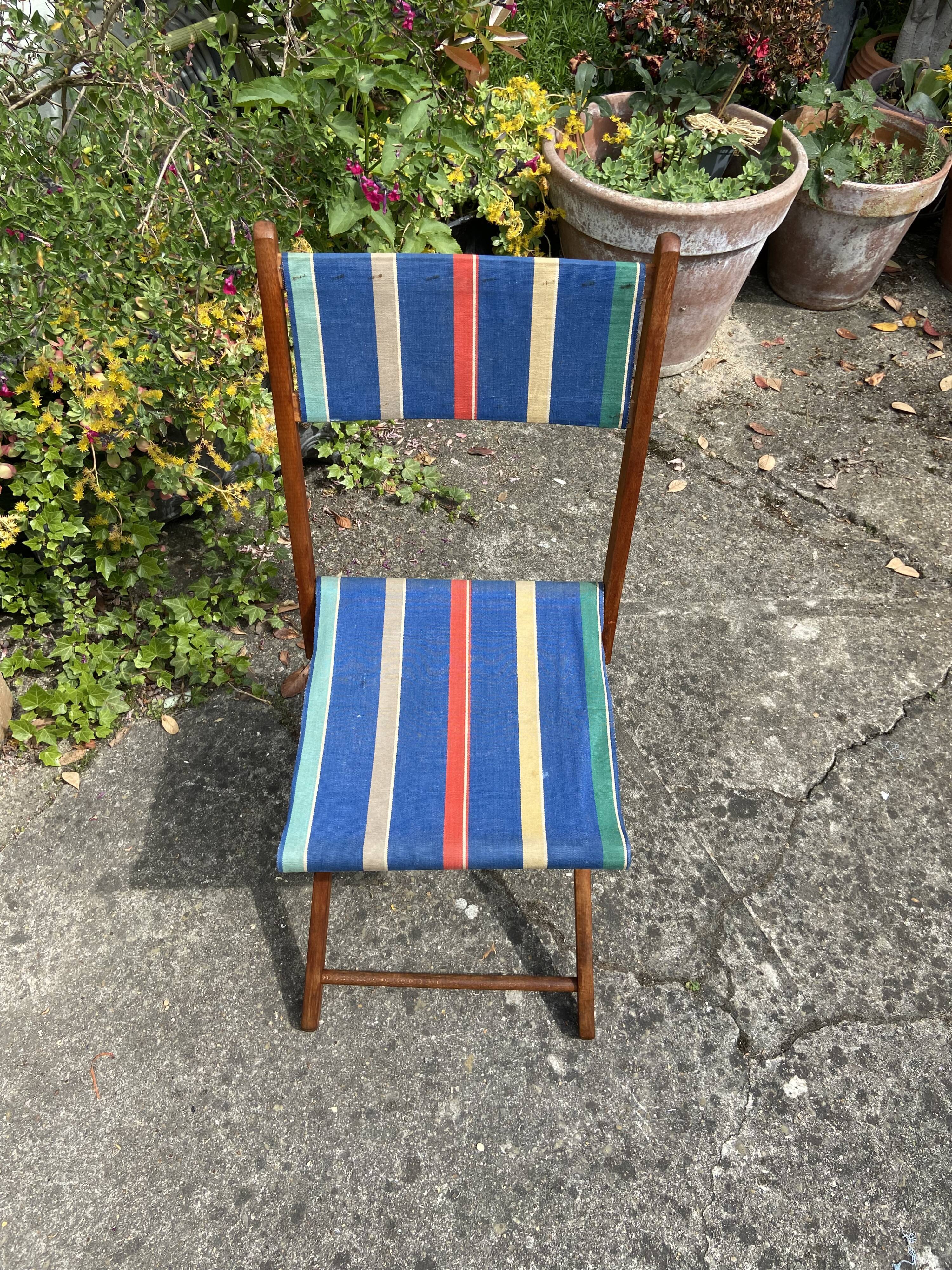 PRODUCT BHV - Folding chair wood and canvas 1960 vintage