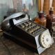 Téléphone bakélite vintage