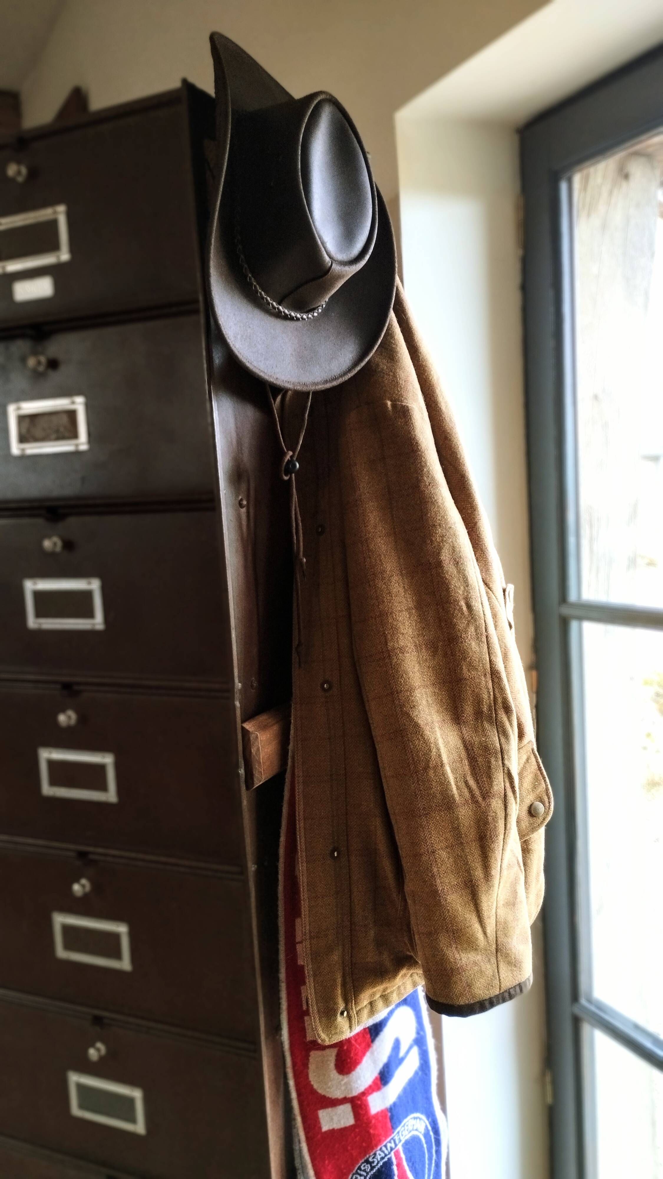 A vintage Roneo industrial flapper from the 1950s with a rusty patina