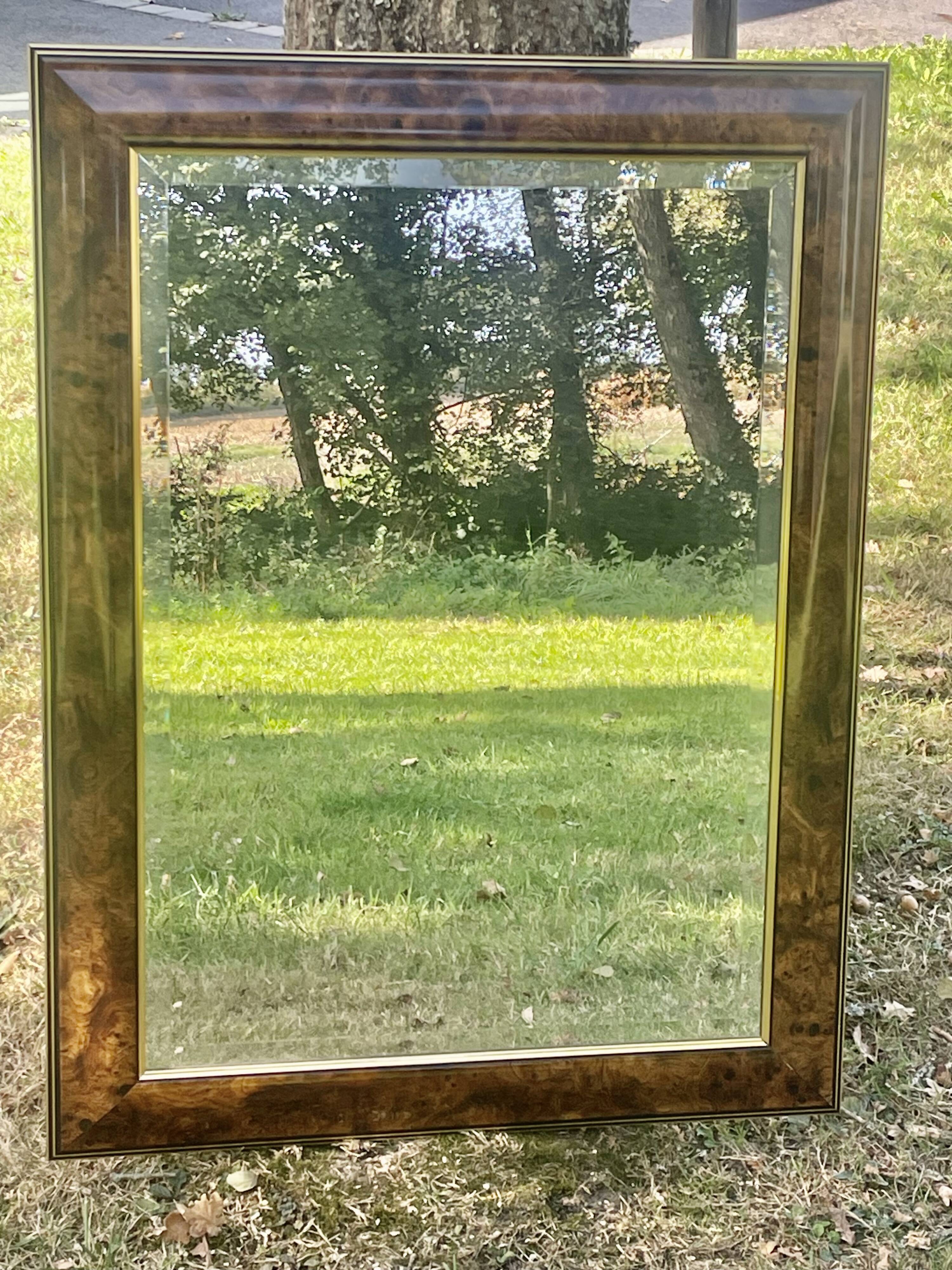 Grand miroir moulure doucine loupe d'orme, miroir biseauté