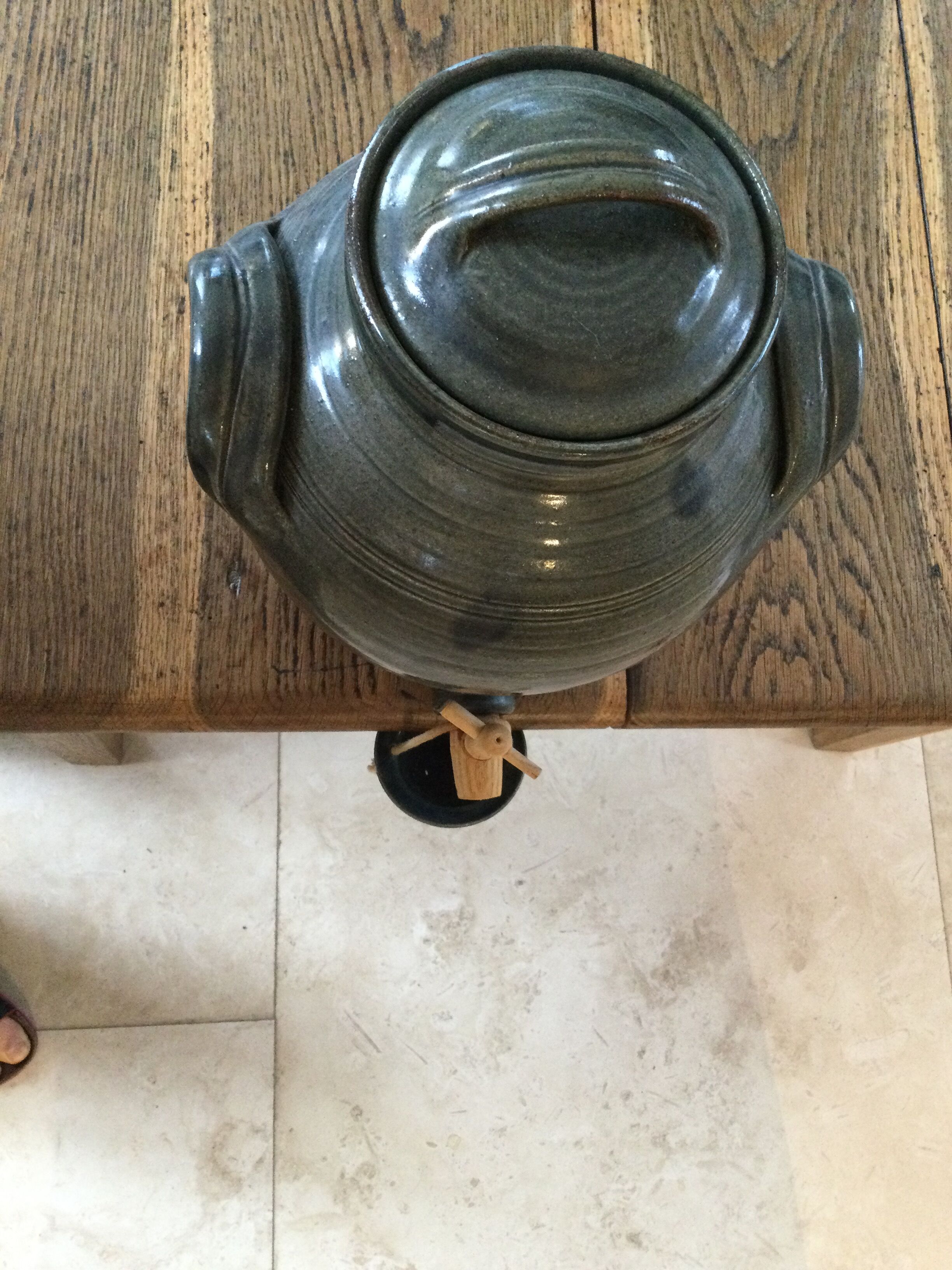 Verified greek vinaigrier