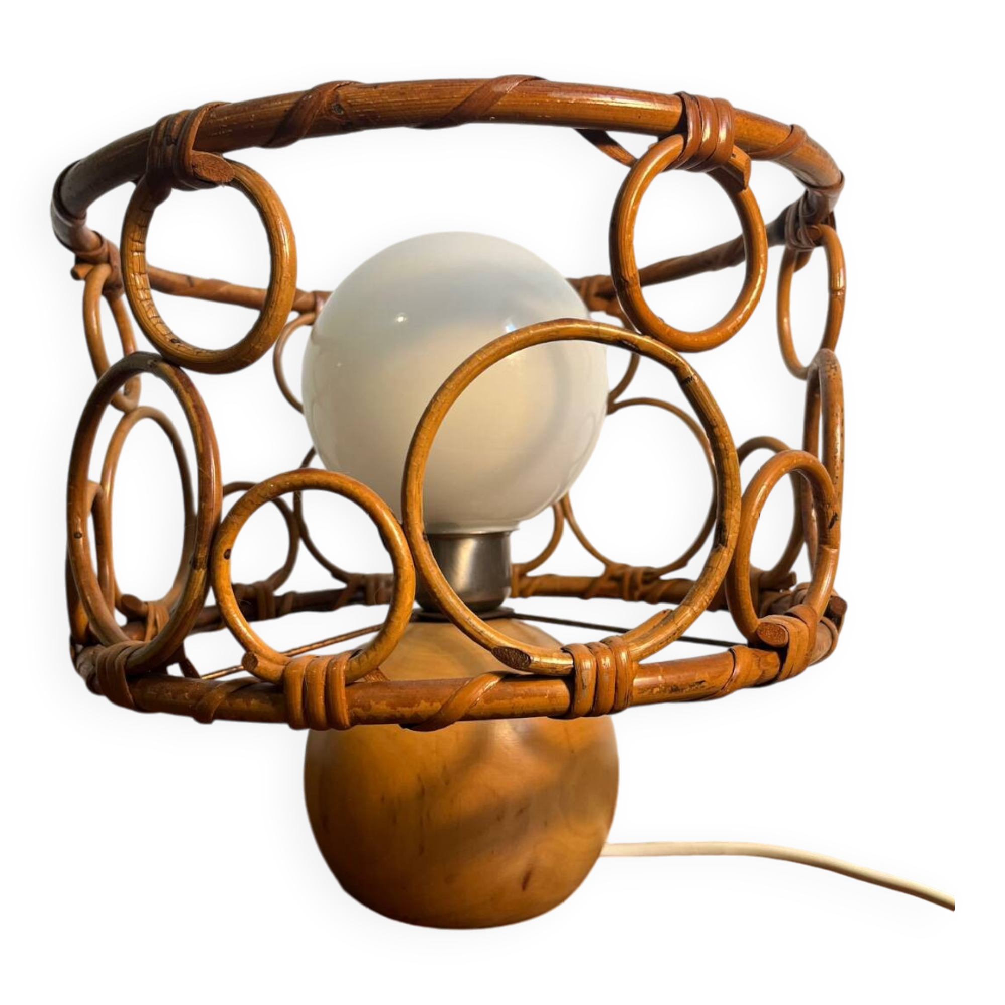 Solid wood table lamp with opaline wicker globe