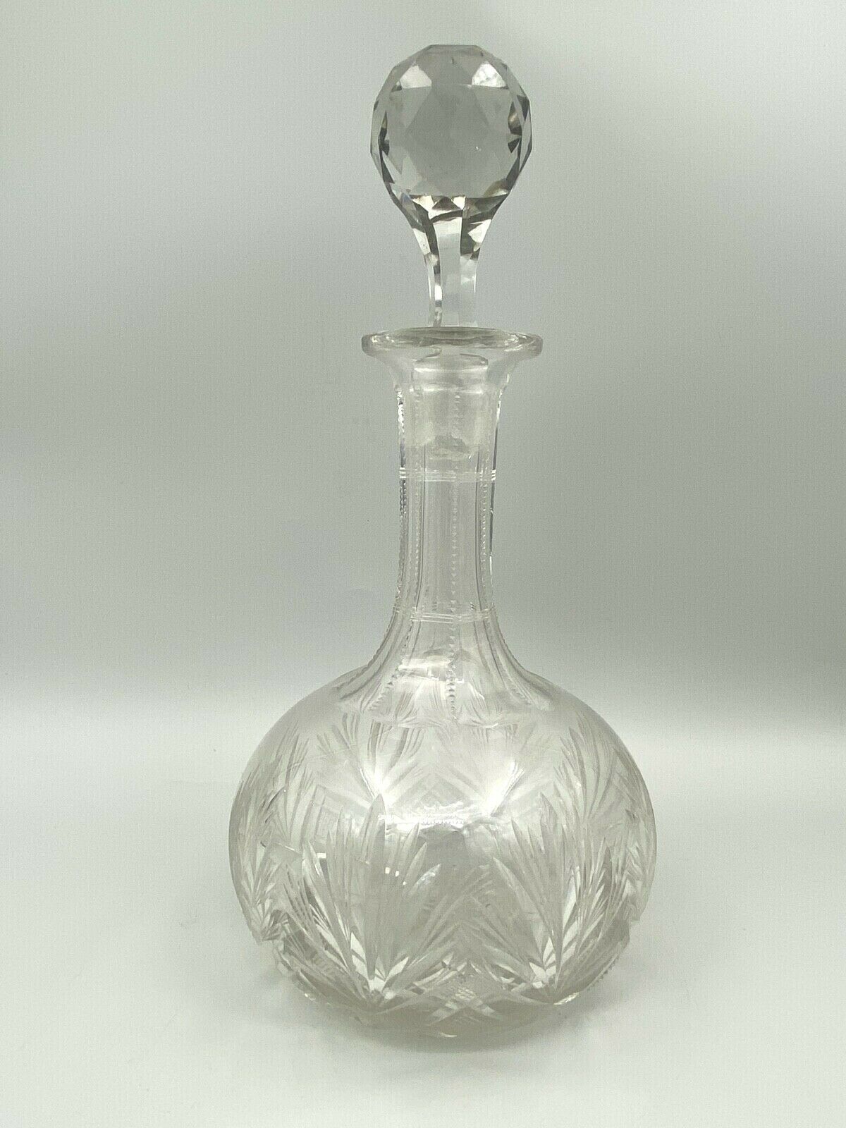 Carafe xixth crystal size saint louis baccarat multifaceted cap