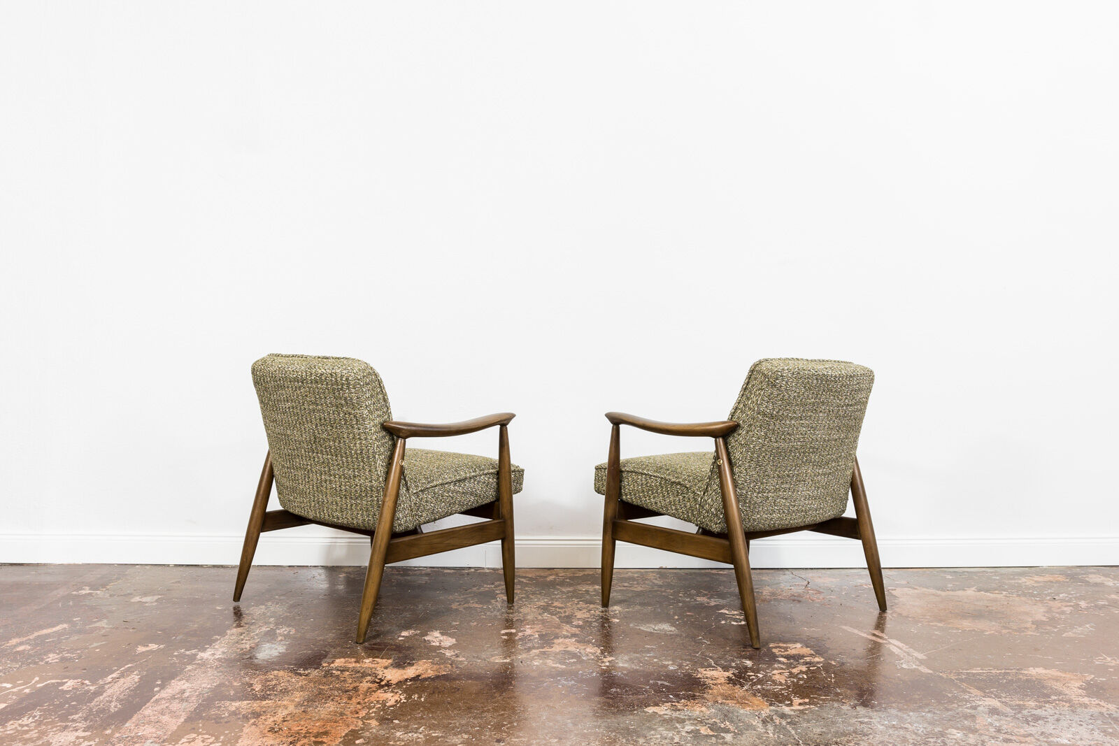 Pair of Mid-Century Modern GFM 87 Armchairs by Juliusz Kędziorek, 1960s