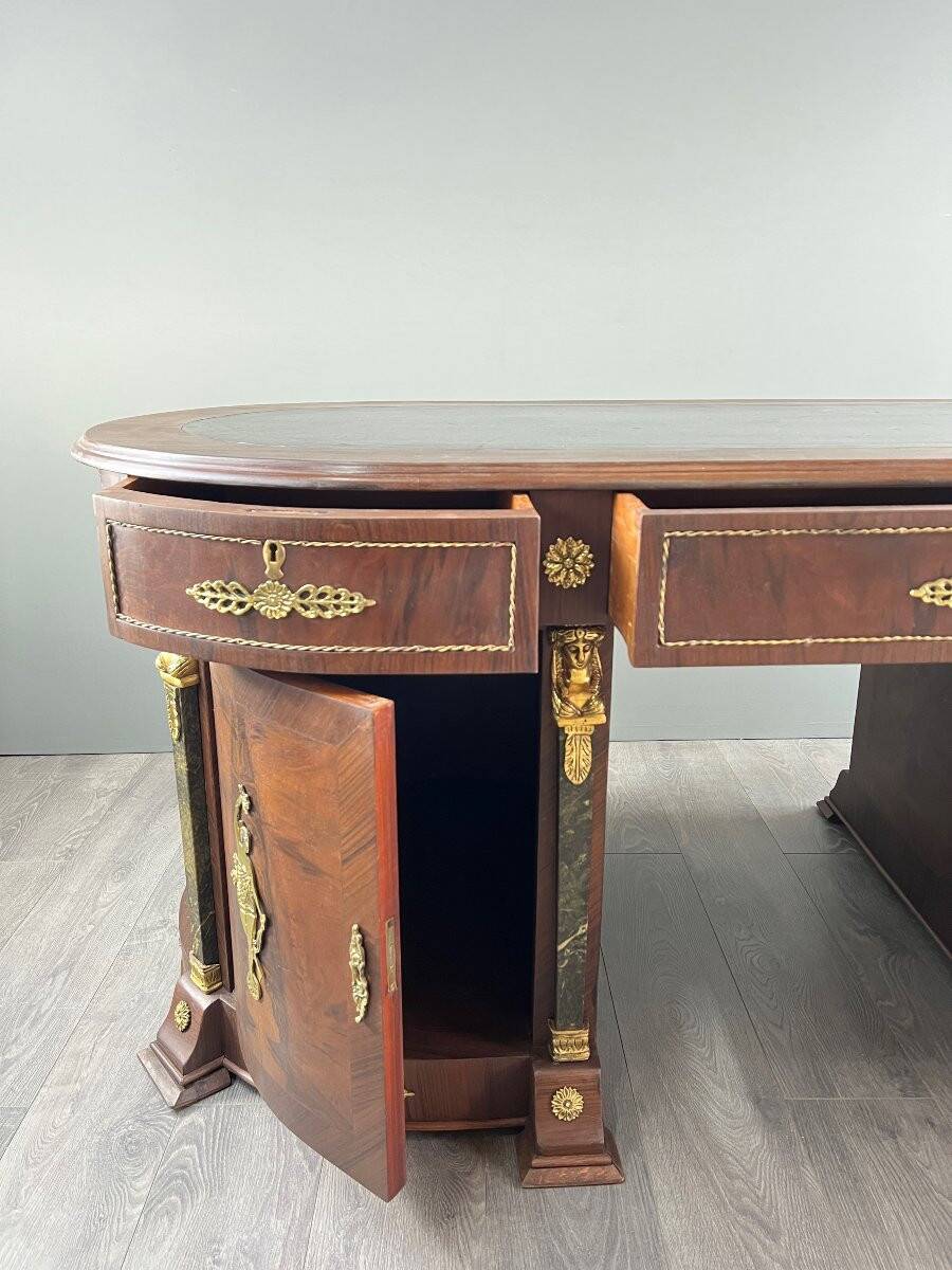 Bureau Empire en acajou et placage, bronze doré, début XIXe siècle