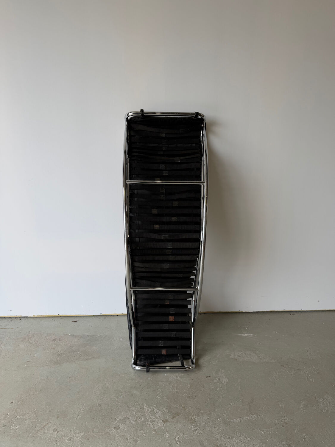 Chaise longue modèle LC4 par Le corbusier, Charlotte Perriand