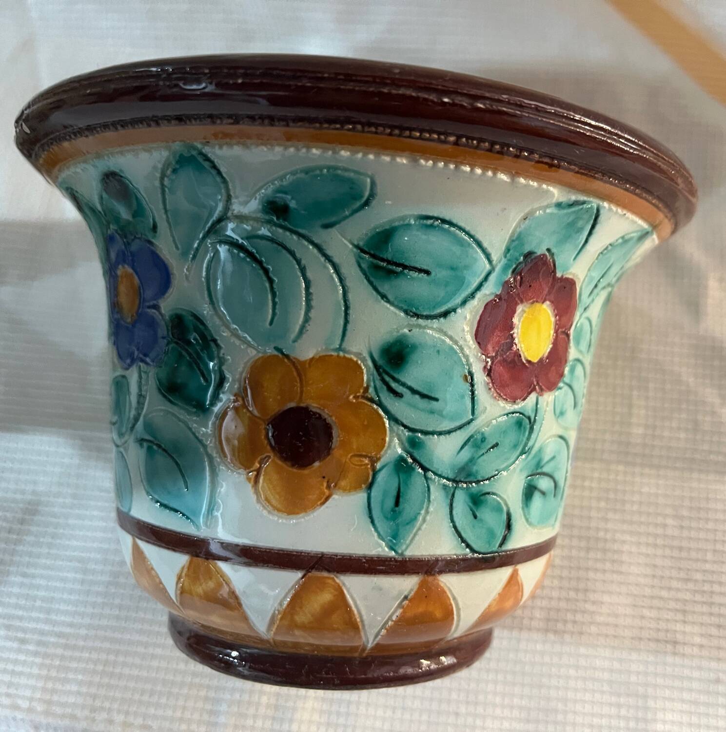 Ceramic flower pot cover